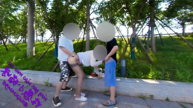 outdoor Sex] I had Sex with two Men on the Sidewalk. was Seen._