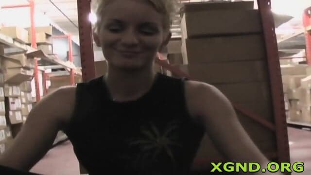 Fresh teen Christen enjoys poon tang licking