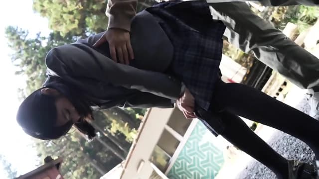 Asian schoolgirl punished 4 enemaâs