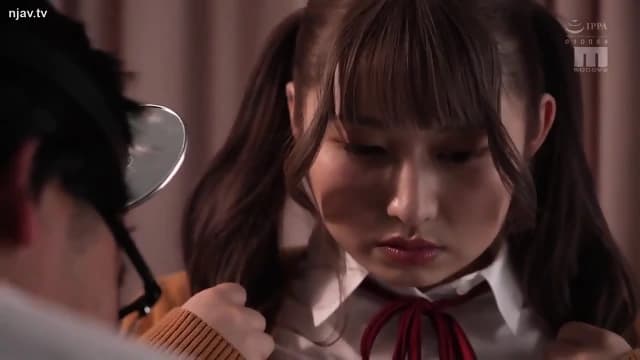 J-cup BIG BREASTS girl falls in front of her boyfriend during a sexual harassment examination by a devilish doctor. The second collaboration between Ichibocchi, which is well-known for its humiliation and carnality,- Minami Mizuhara-..JAV