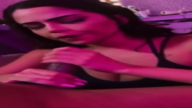 Luciana meets up with a dude and gets fucked at the same night