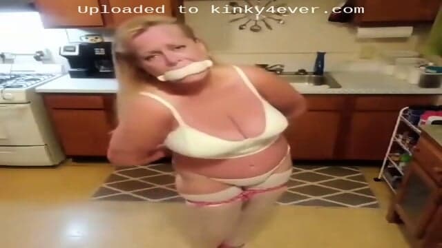 Cute Milf Stands And Struggles