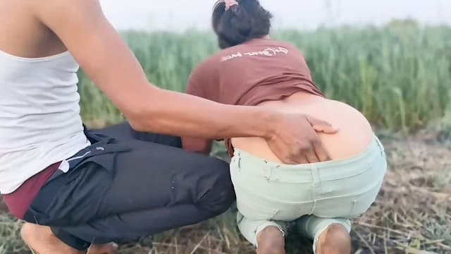 Stepbrother Fucks Stepsister Alone in the Field and Anal Trying Sex Full Hindi Audio Wrong Hole XXX Videos