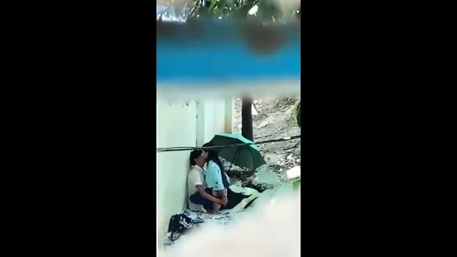 Desi lovers outdoor