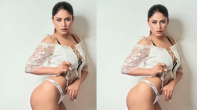 Jennifer Mendez - Countryside Slut Receives BBC DP After Chopping Wood GP2440
