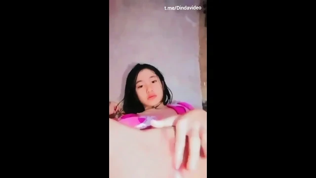 Abg tocil memek pink belajar colmek sampai muncrat
