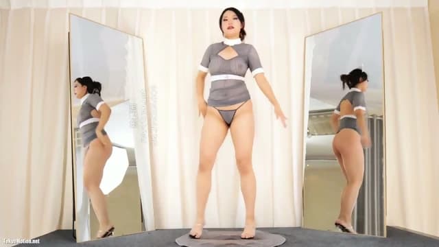 Chinese Chubby Strip Dance - Meilin