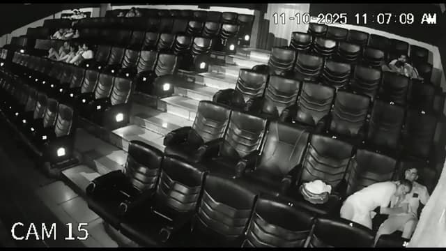 Indian Horny Girl Sucking Boyfriend Dickð±ð¦In Cinema Hall CCTV