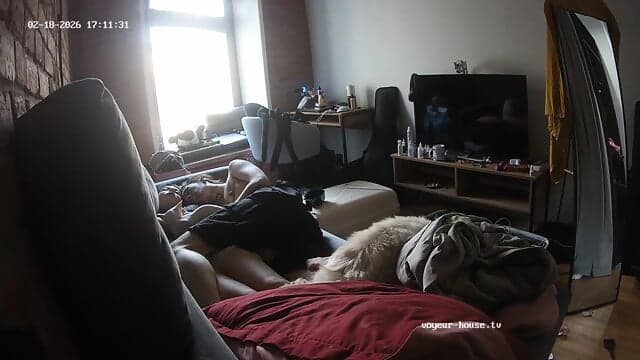 special candid REM sleeping bare feet closeup scenes Bedroom camera at Tristan Smurfeta reallifecam apartment at Voyeur House 18.02.2026 TV from 12 h 27 to 23 h 16 min