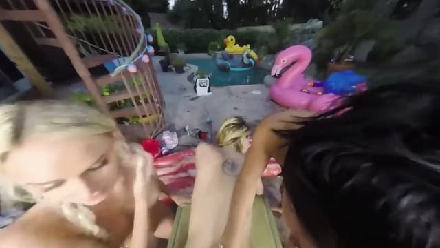 Emma Hix X Haley Reed X Morgan Lee VR