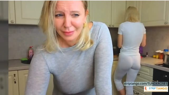 Countdown to orgasm she masturbates. Enjoy The Cam2cam chat show join her