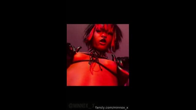 Petite ebony  with huge clit masturbating