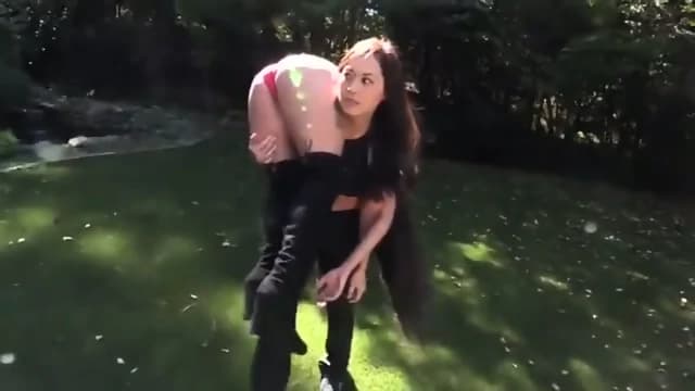 Vampire FF Lift Carry