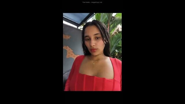 Lorena_Mcfly Gets Off On Two Vibrators At Once