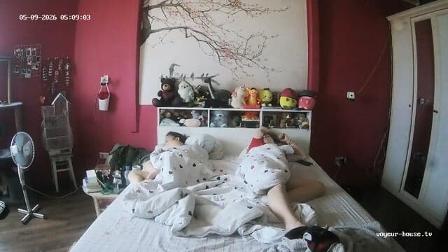 special candid sleeping perfect bare feet closeup scenes Bedroom camera at Gella Winston Wolfe reallifecam apartment at Voyeur House TV 09.05.2026 from 03 h 54 min to 07 h 54 min