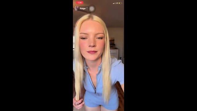blonde beatiful face big ass