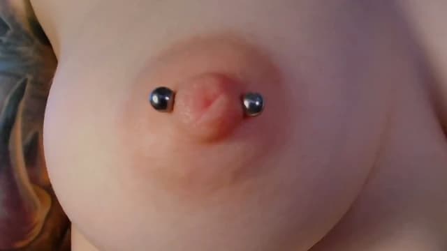 CUTE PIERCED NIPPLE