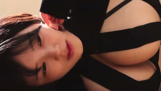 Jun Amaki - Black Elegance