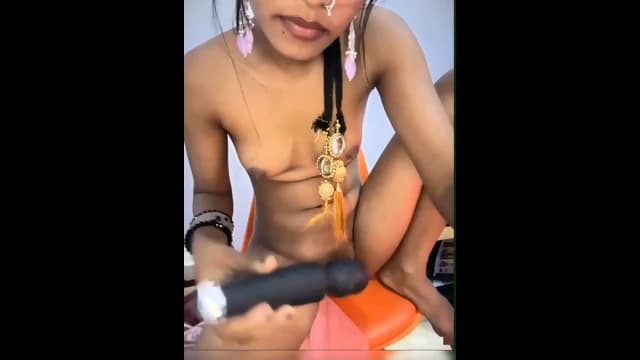 Nice Girl Indian Nude Fingering With Face