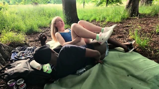 UK Hotwife - Public Creampie