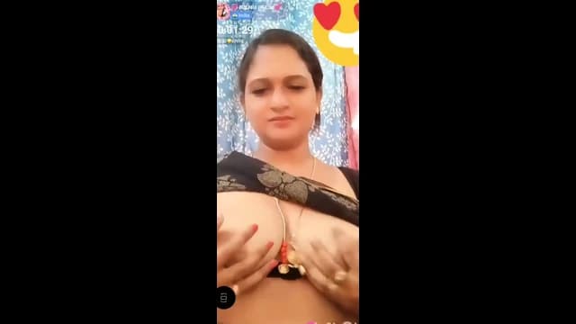 Mix Of 3 Maja Aunty's Stripschat Videos