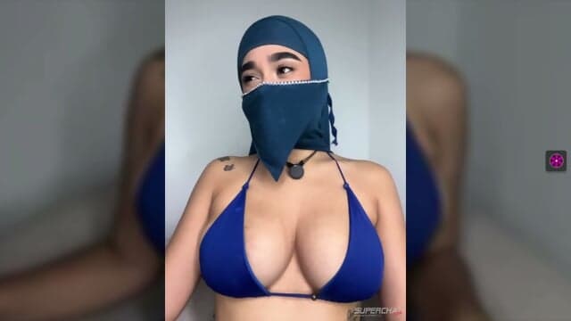 Julie Markk Have On Blue Veil And Sexy Lingerie 1