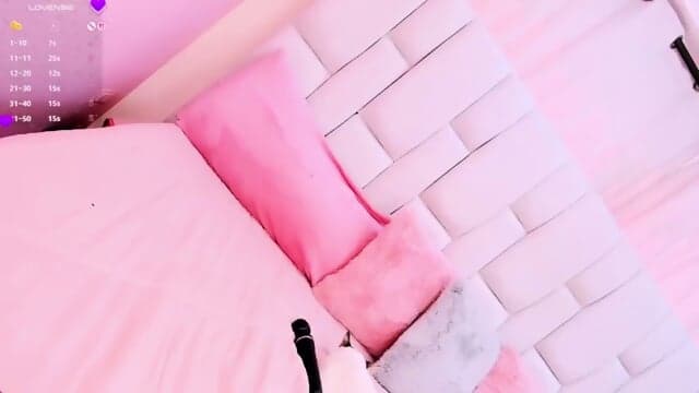 4N4 L3AL CAM GIRL TS HD 2