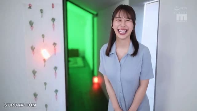 MIDA 643 Newcomer, Current College Student, I cup, Momojiri Urara Makes Her AV Debut