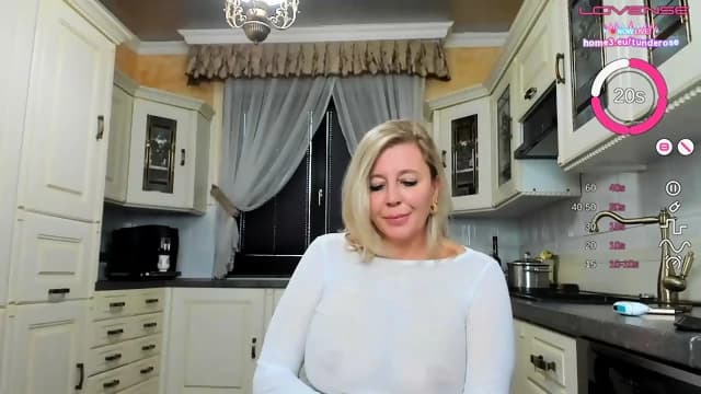 Hot Adult Private Show Woman Beside Small Glittering Lights Pulls Her Panties Aside And Shows Her Hot Pussy While The Single Cam Fantasy Grows Wetter And Bolder For A Long Solo Closeup Session