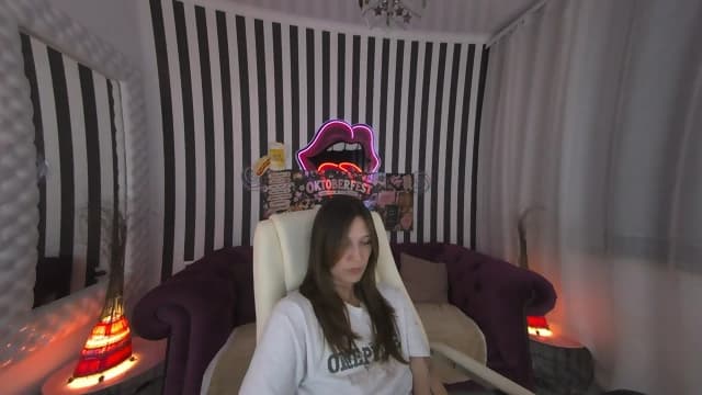 Dreamylinaa StripchatVR 2026 10 04T14 20 28 03 00 180 LR