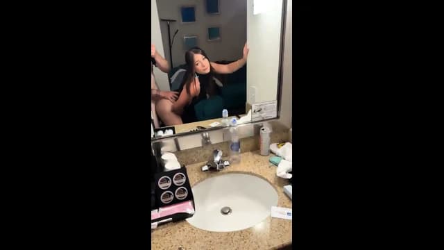 Hot Mature Brunette Wanna Get Fucked After Date Night