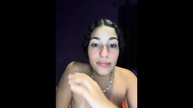 Luana264 Webcam Live Cam