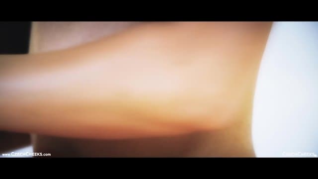 Kate Rose - Blue Toy |