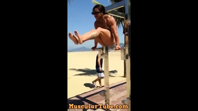 triceps pushups