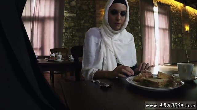 Remote vibrator in class Hungry Woman Gets Food and Fuck