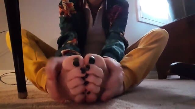 Amazing Cute Amateur Teen Candy Feet Show #3 by BoLiTo88