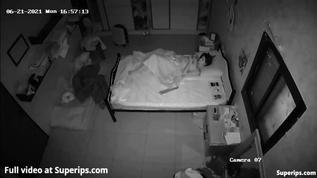 IPCAM â Naughty young girl masturbates in her room